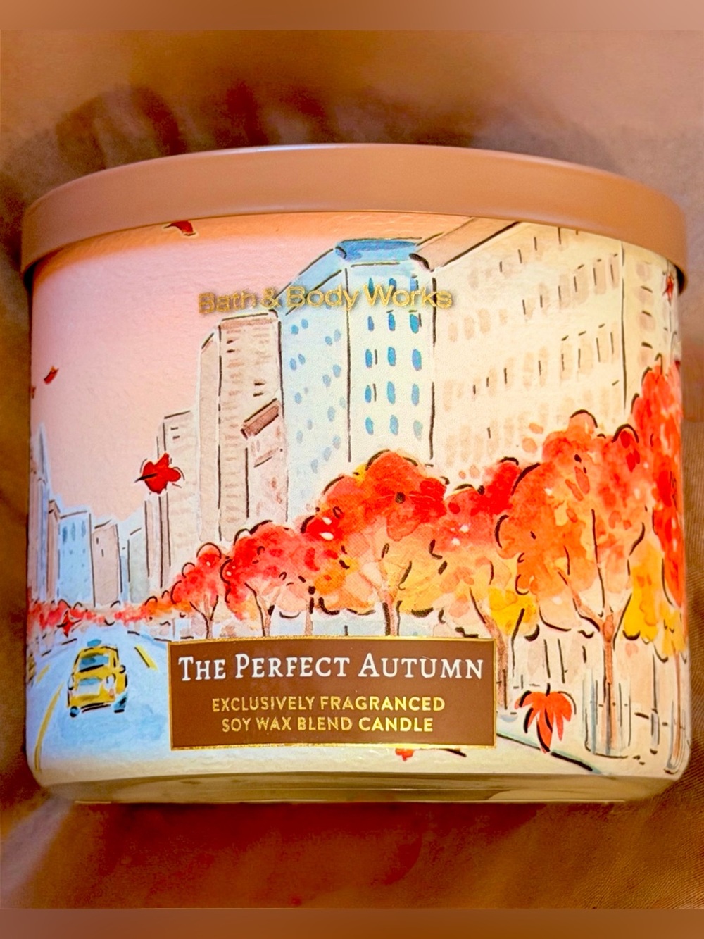 Bath & Body Works “The Perfect Autumn” Cityscape Candle